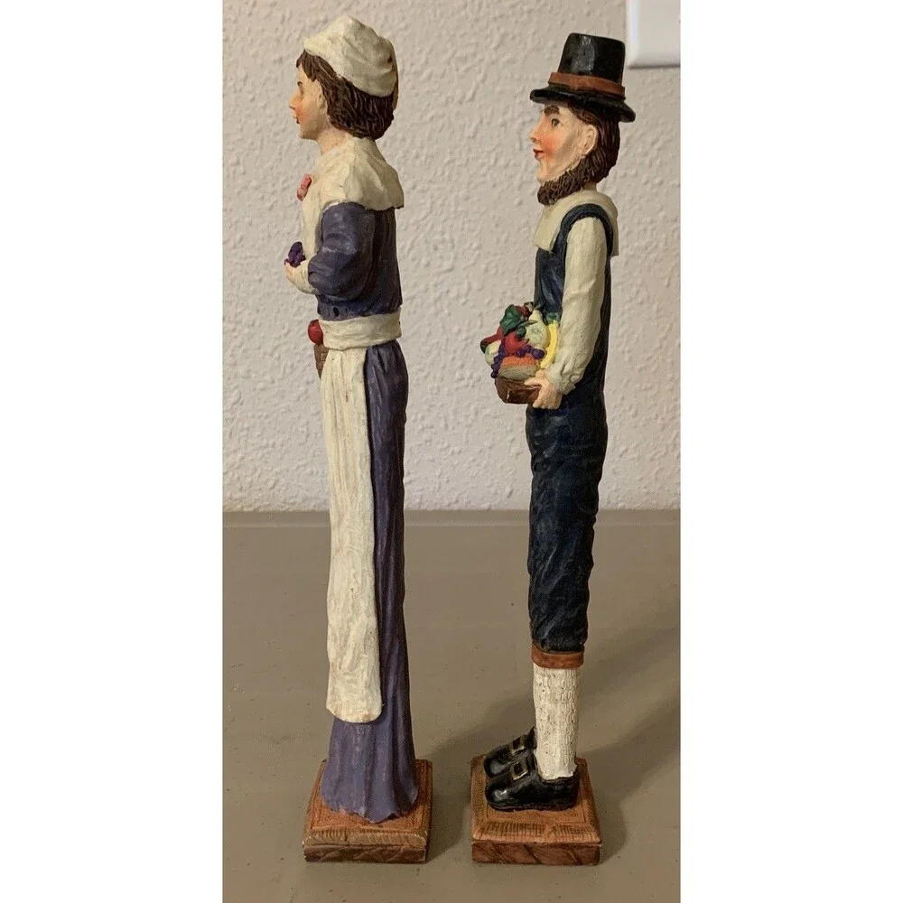 Vintage Windsor Pilgrim Couple Figurines Thanksgiving Harvest Fall Tall Pencil